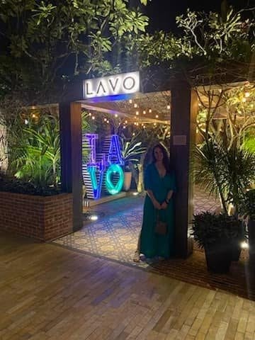 Sherry outside Lavo — Singapore F1 weekend