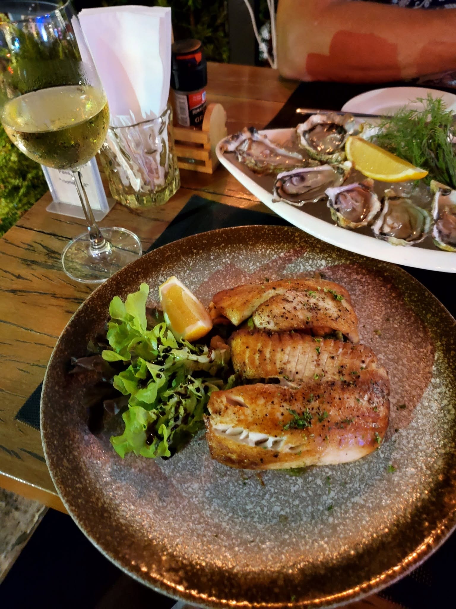 Seared scallops and oysters — Monsoon Restaurant, Thailand